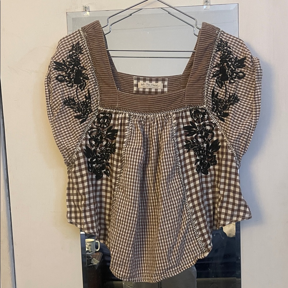 We the Free. Half Moon Brown Gingham Embroidered Women's Top - Picture 5 of 11